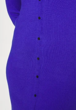 Robe Pull - Blue 5 Robe Pull - Blue -Anna Field 0123e0b846924ca49a9c6ea5d33a2008 scaled