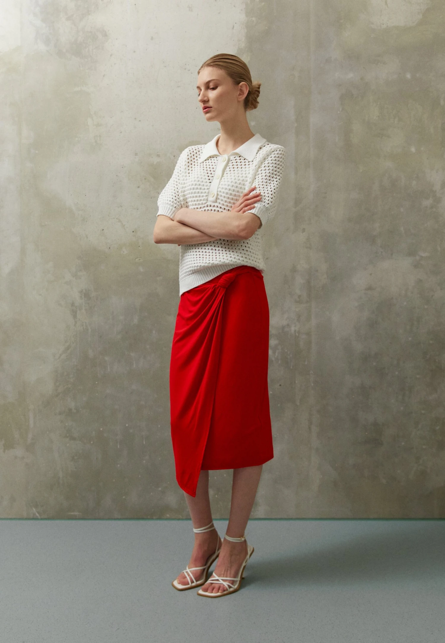 Front Knot Midi Skirt - Jupe Crayon - Red Anna Field Front Knot Midi Skirt - Jupe Crayon - Red -Anna Field 03f7d7858621402db2fe37d468062b32 scaled