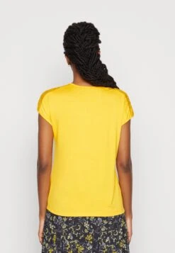Anna Field T-Shirt Imprimé - Yellow 2 Anna Field T-Shirt Imprimé - Yellow -Anna Field 0703f1a6d62e4cb49d20b5176e5af086 scaled