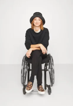 Anna Field Sweatshirt - Black -Anna Field 07da0b0abe574083886f5e5aeb35e560 scaled