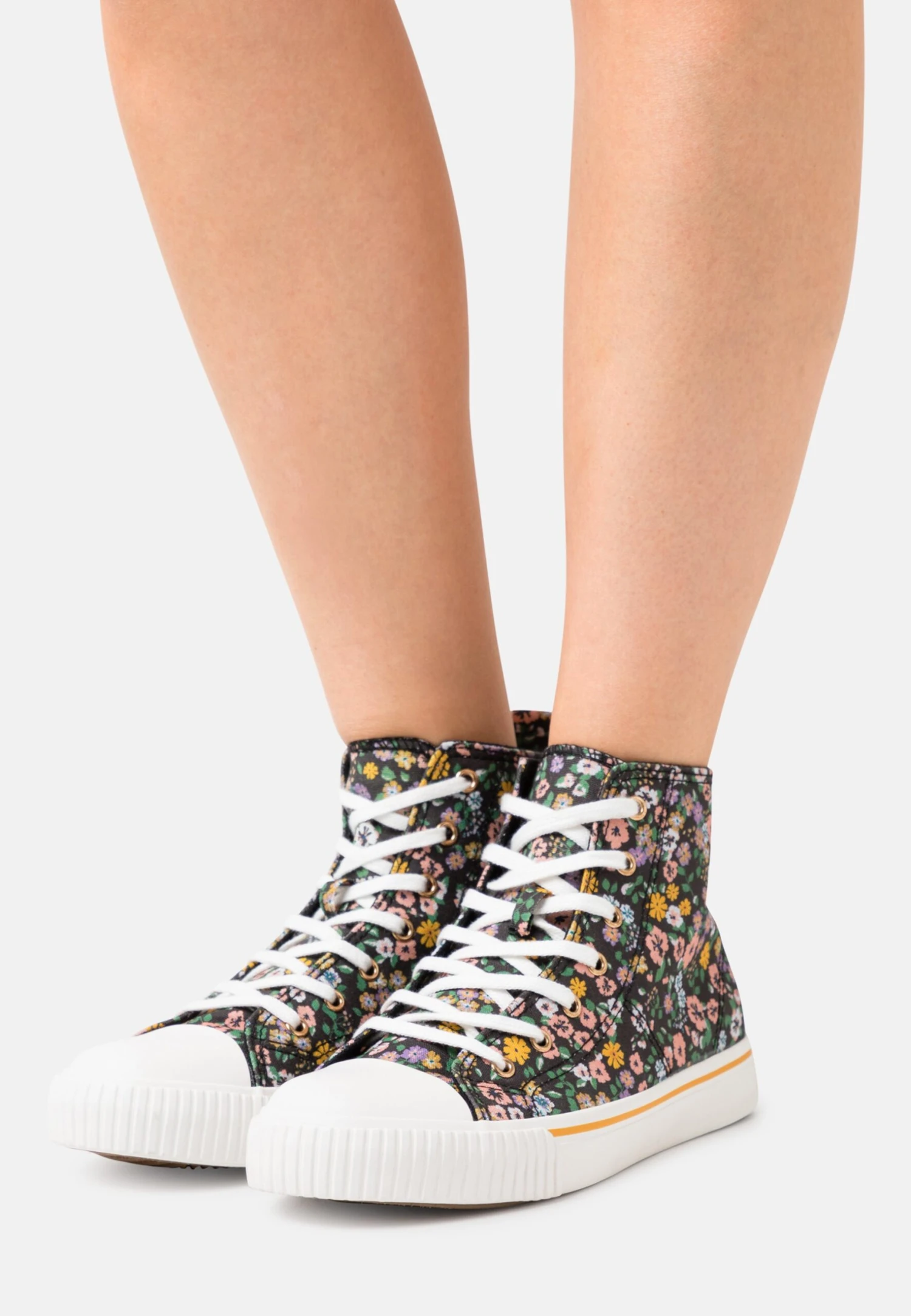 Baskets Montantes - Multi Coloured Anna Field Baskets Montantes - Multi Coloured -Anna Field 150e8a10e4be48e0ba042b33db20981a scaled