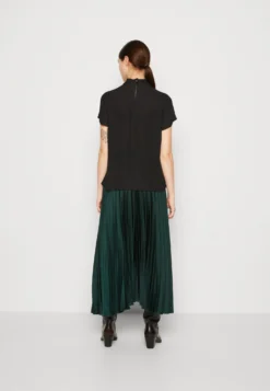 Anna Field Blouse - Black 2 Anna Field Blouse - Black -Anna Field 18c6f2d74cf540b3a1b58f91519d36dc scaled