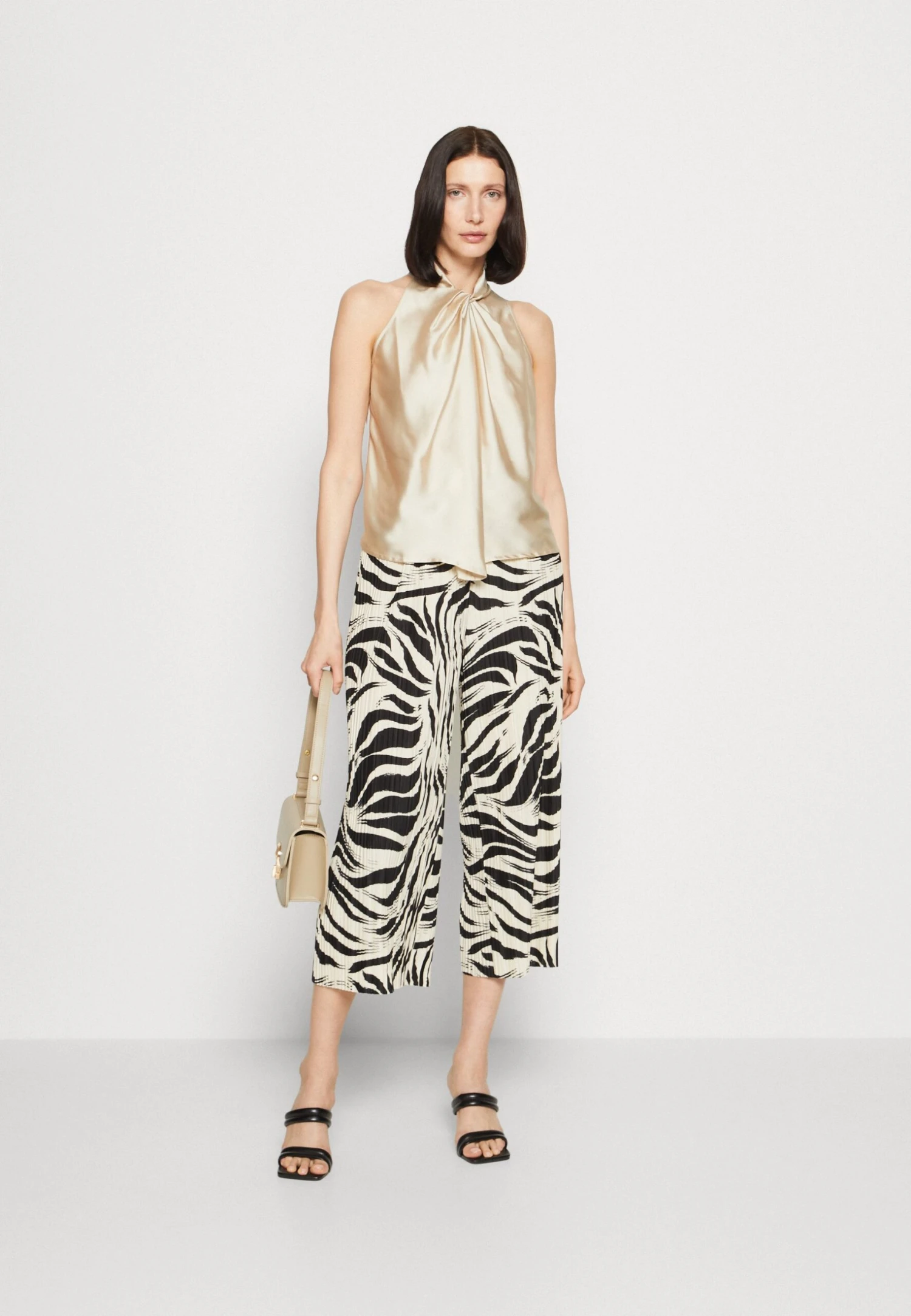 Débardeur - Off-White Anna Field Débardeur - Off-White -Anna Field 1cdd95b8fd514939b9347adf1b6e5e1c scaled