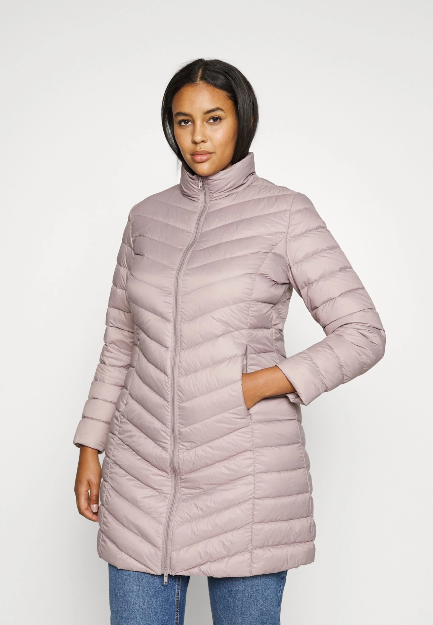 Doudoune - Pink Doudoune - Pink -Anna Field 1e9e2566da464e90af299954d00ff319 scaled