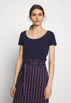 Anna Field 3 Pack - T-Shirt Basique - White/Navy/Light Grey Melange -Anna Field 1fe988c01e2941f88bdd3fdedbbc9f6e scaled