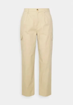Cargo Trousers - Pantalon Classique - Beige 3 Cargo Trousers - Pantalon Classique - Beige -Anna Field 22171d152f154e6bb544c115a9b516ba scaled
