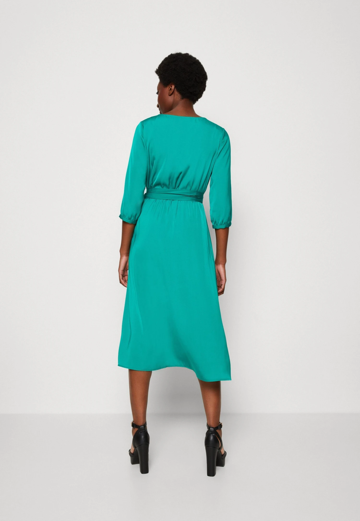 Robe De Soirée - 602 - Green Anna Field Robe De Soirée - 602 - Green -Anna Field 289b955239504a5f8f57d6d3993aed52 scaled