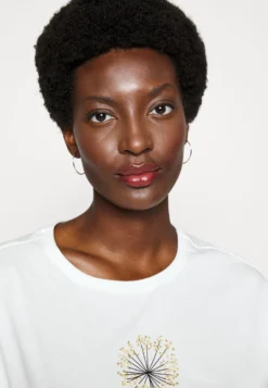 Anna Field T-Shirt Imprimé - White -Anna Field 2a0482b50b0b4f0593446eb7fe299606 scaled