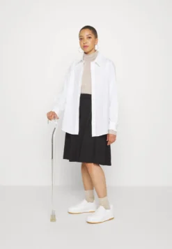 Anna Field Jupe Plissée - Black -Anna Field 2c17986cbc764283af725c54db740c6c scaled