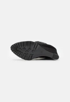 Leather - Bottines Compensées - Black 4 Leather - Bottines Compensées - Black -Anna Field 2cc34f6926574f358b0a4c07a9fa993c scaled