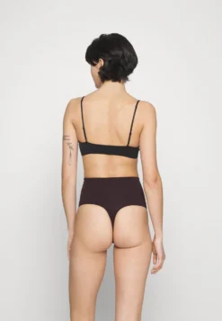 Anna Field Lingerie Sculptante - Black 2 Anna Field Lingerie Sculptante - Black -Anna Field 382b5b190f3847df86705fb7e3bf035e scaled