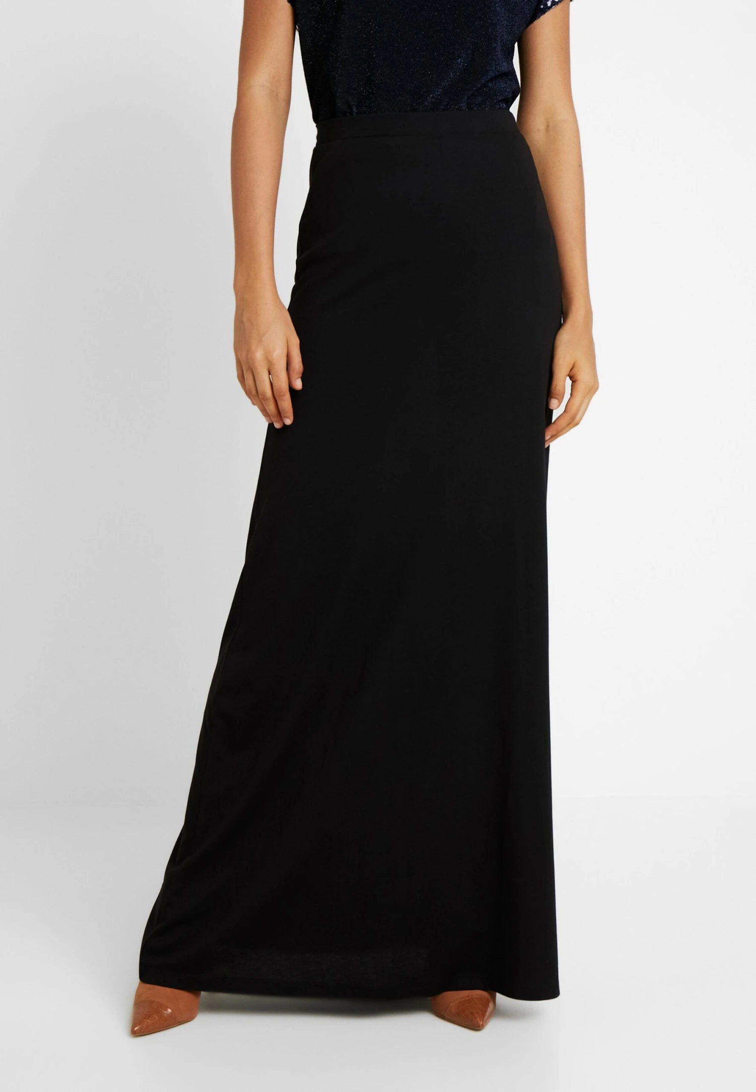 Jupe Longue - Black Jupe Longue - Black -Anna Field 395c8e8d5d6f45f888f31eec9b58de8a scaled