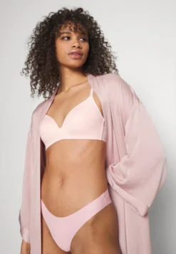 Anna Field 2 Pack - Soutien-Gorge Invisible - 402 - Pink_102 - Grey -Anna Field 3b35d96e37874822af7c136f3e088111 scaled