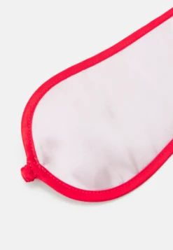 Anna Field 4 Piece Gift Set - Pyjama - Red/Pink 11 Anna Field 4 Piece Gift Set - Pyjama - Red/Pink -Anna Field 3cd93a9232b04cd1800f860399bb7f5c scaled