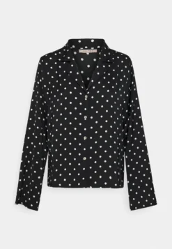Anna Field Pyjama - Black/Off-White -Anna Field 3f1491fd8f2f46b1aff348235eb8a786 scaled