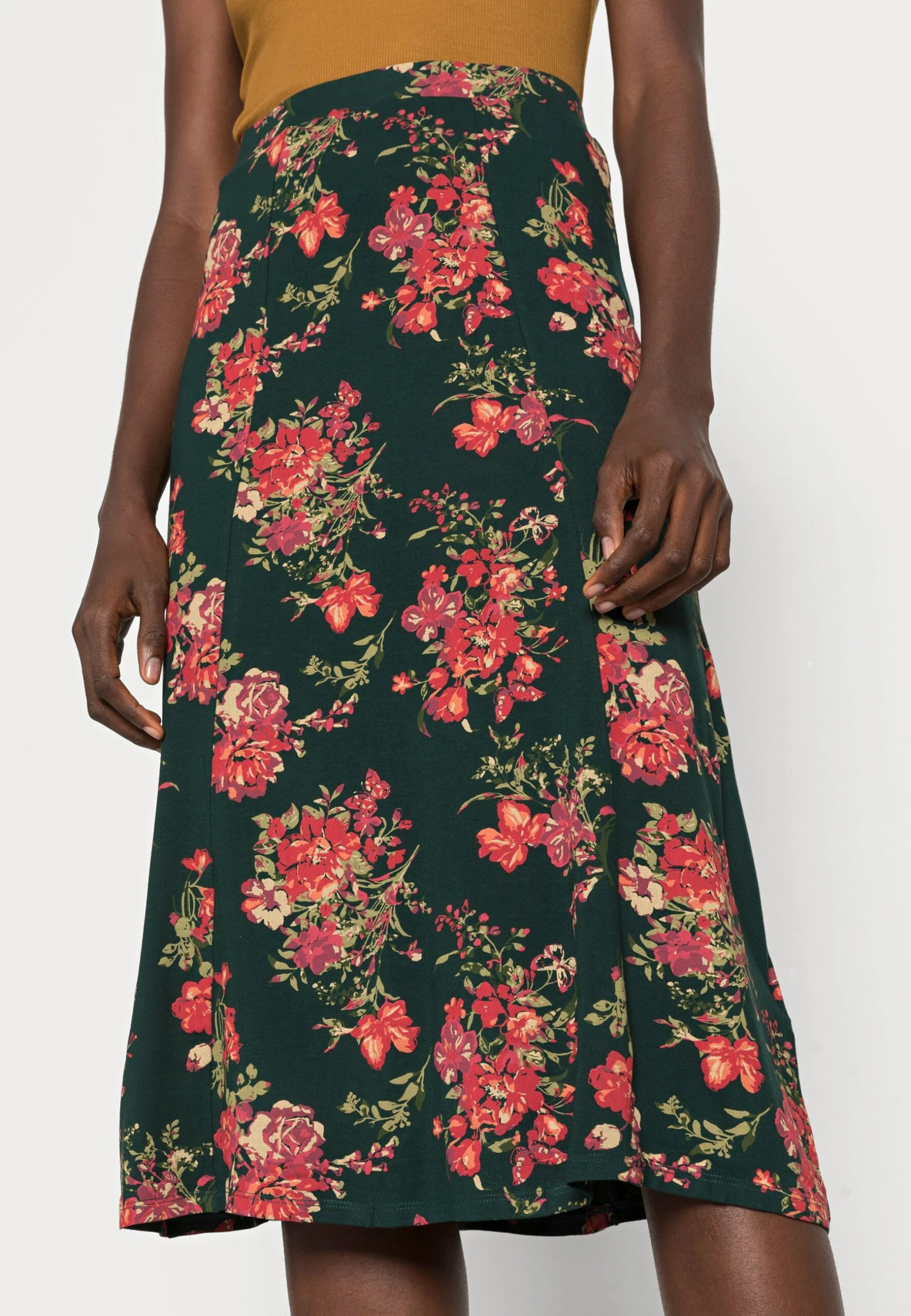 Jupe Trapèze - Dark Green Anna Field Jupe Trapèze - Dark Green -Anna Field 445c984015534a3f88ff0e2ad28ebd2a scaled