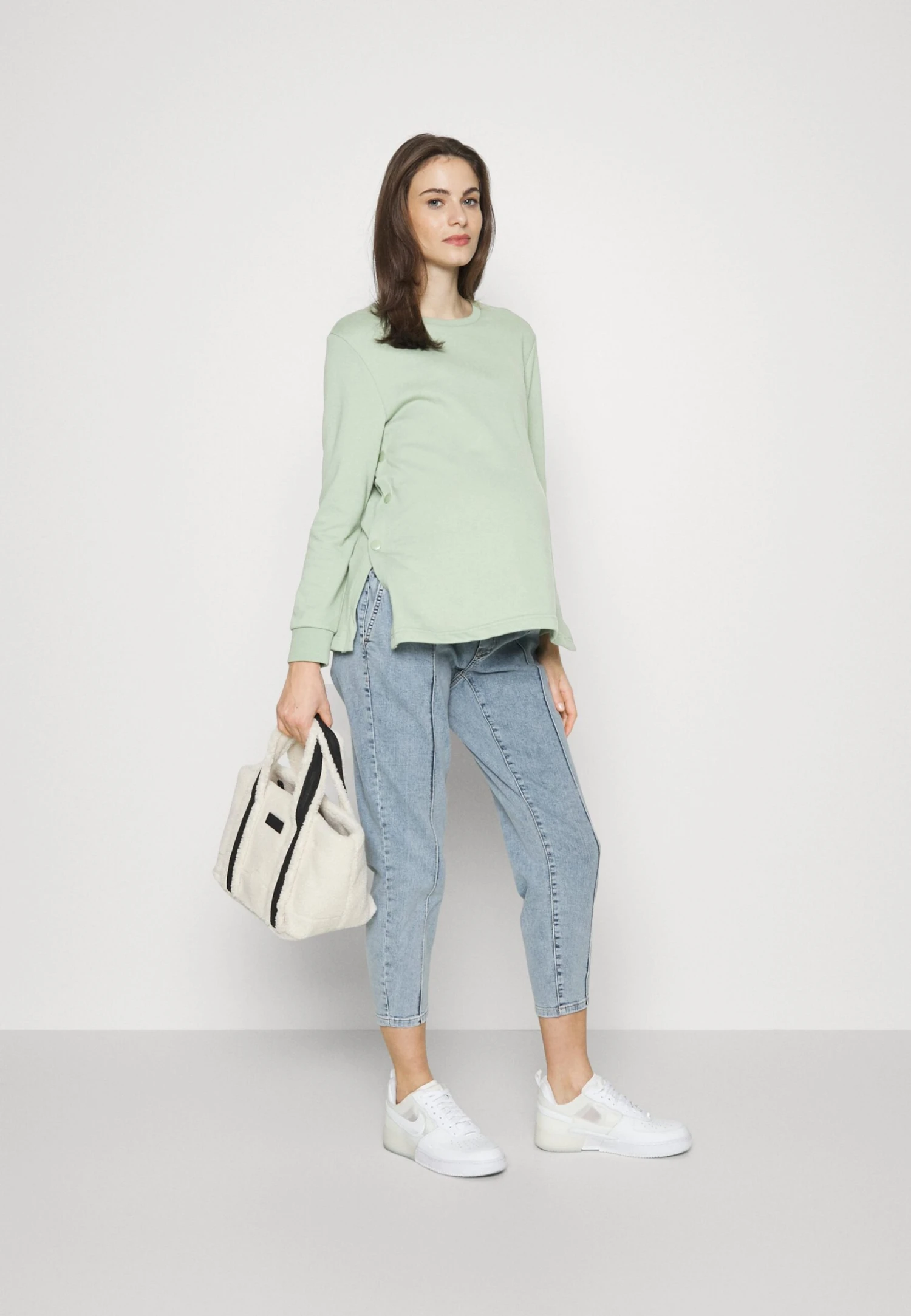 Sweatshirt - Light Green Sweatshirt - Light Green -Anna Field 4d8a8a4823044afb970ec5ab77a3ba4e scaled