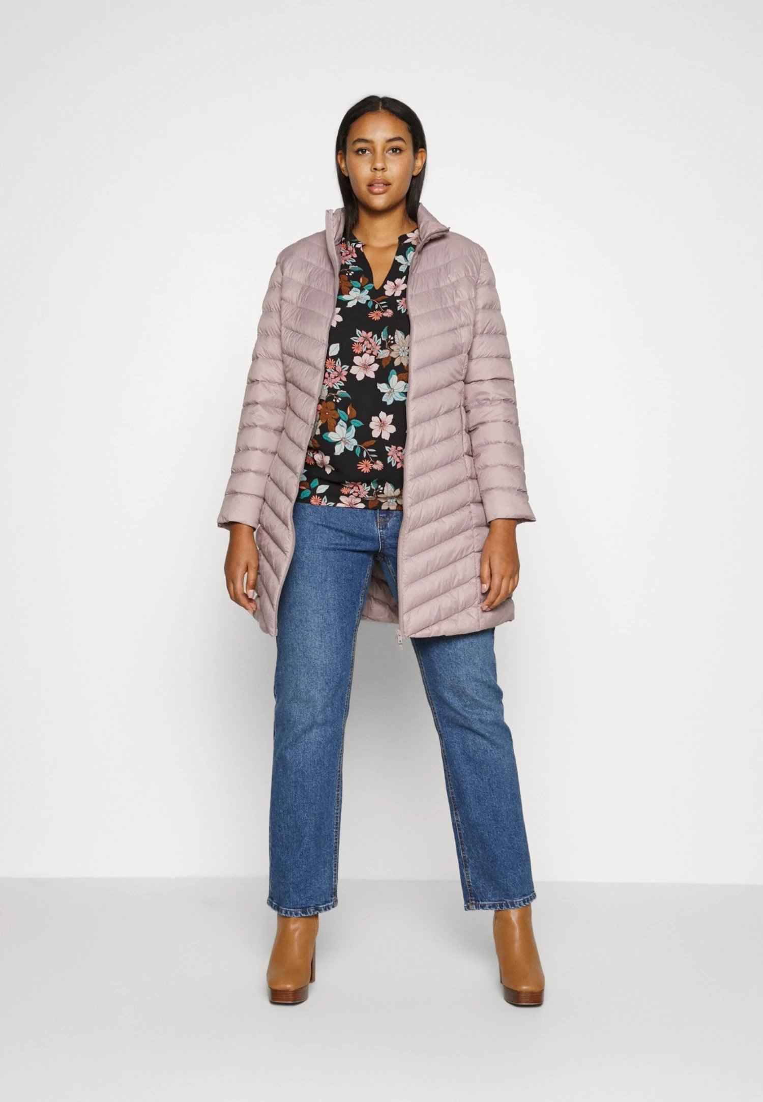 Doudoune - Pink Doudoune - Pink -Anna Field 56cb75bc8e704e8fa9a9924cb6ff4495 scaled