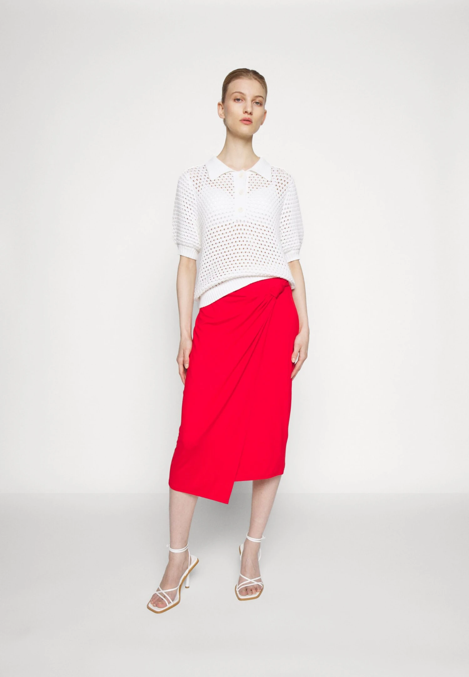 Front Knot Midi Skirt - Jupe Crayon - Red Anna Field Front Knot Midi Skirt - Jupe Crayon - Red -Anna Field 5700a7cc5020448db886e59540152e63 scaled