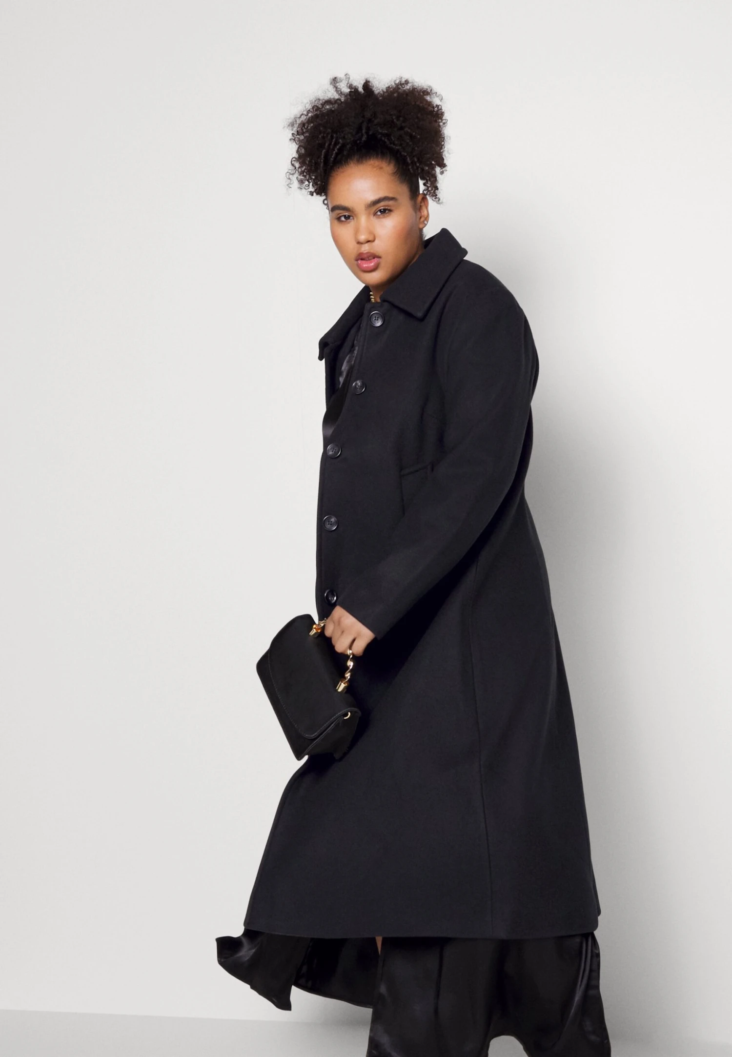 Manteau Classique - Black Manteau Classique - Black -Anna Field 59cfa87616b14380a4ef8cee339c32fe scaled