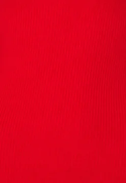 Anna Field Button Detail - Pullover - Red 4 Anna Field Button Detail - Pullover - Red -Anna Field 65dc8a47a5244cf7b0fc378f82a6c688 scaled