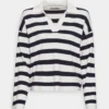 Anna Field Pullover - Off-White/Dark Blue