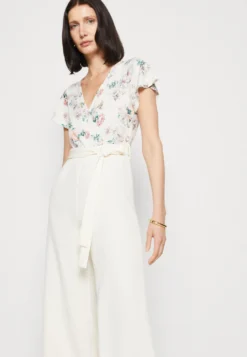 Anna Field Combinaison - Beige/White 3 Anna Field Combinaison - Beige/White -Anna Field 6e4b7c9aabe24f5994b99a060e738969 scaled