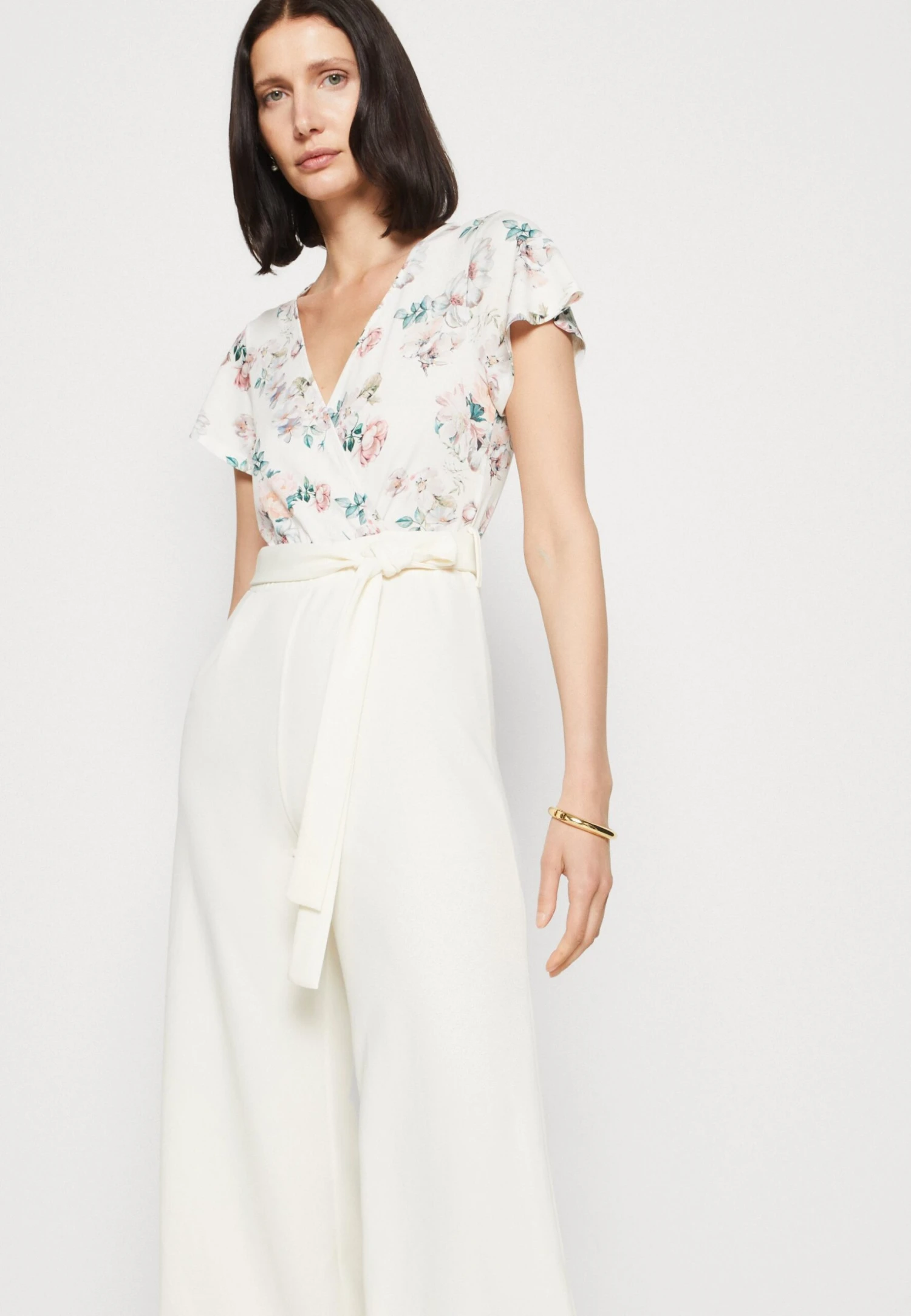 Combinaison - Beige/White Anna Field Combinaison - Beige/White -Anna Field 6e4b7c9aabe24f5994b99a060e738969 scaled