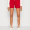 Anna Field Short - Dark Red