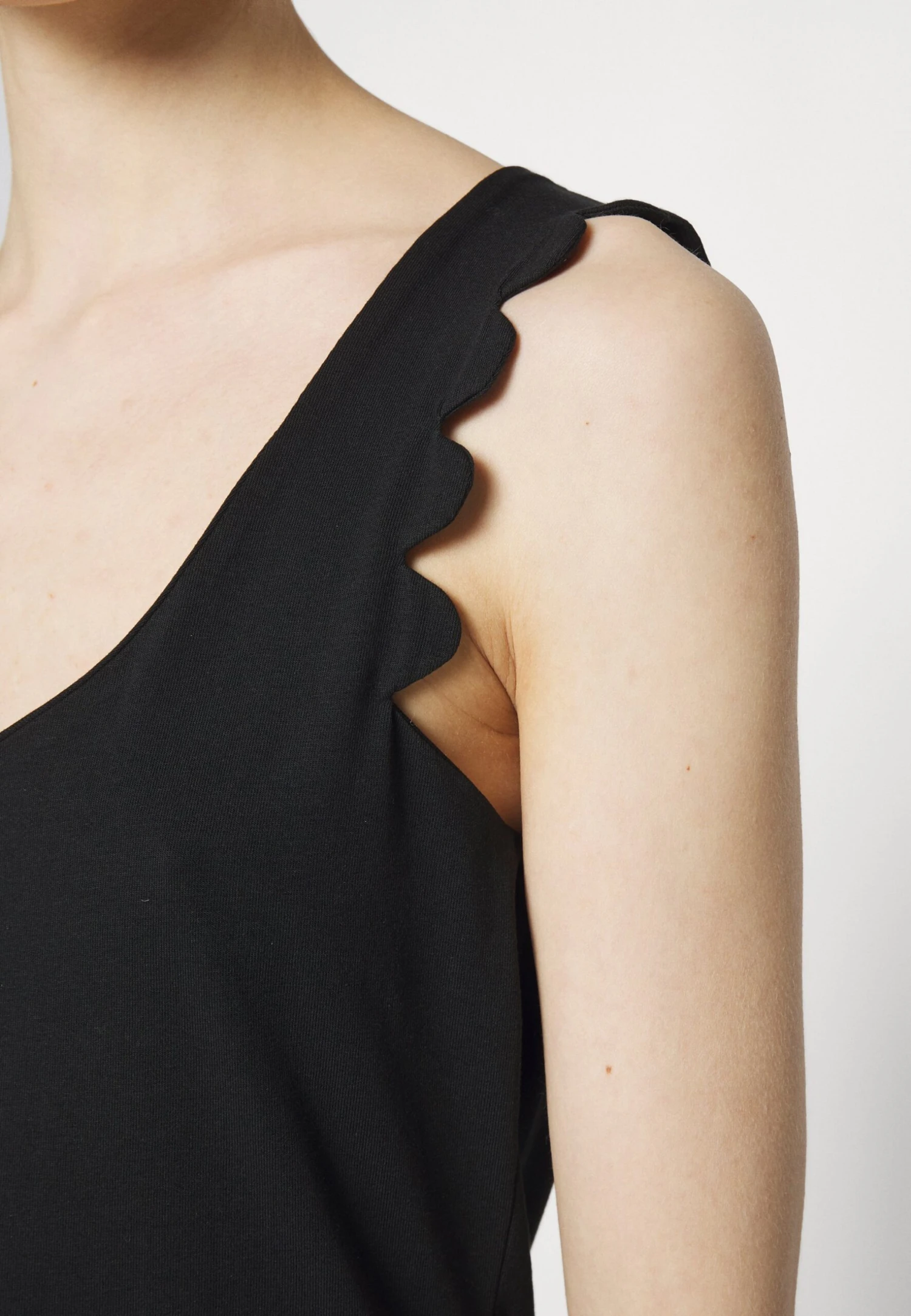 Débardeur - Black Anna Field Débardeur - Black -Anna Field 721360ccd4aa48c98131f16b11565f4a scaled