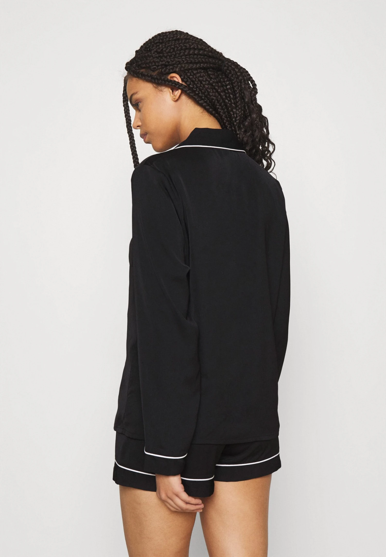 Pyjama - Black Anna Field Pyjama - Black -Anna Field 76c1a6e3060042a98452482dadb33e40 scaled