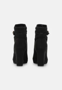 Boots À Talons - Black 3 Boots À Talons - Black -Anna Field 77ee029ccb124463973b1378e3644a56 scaled