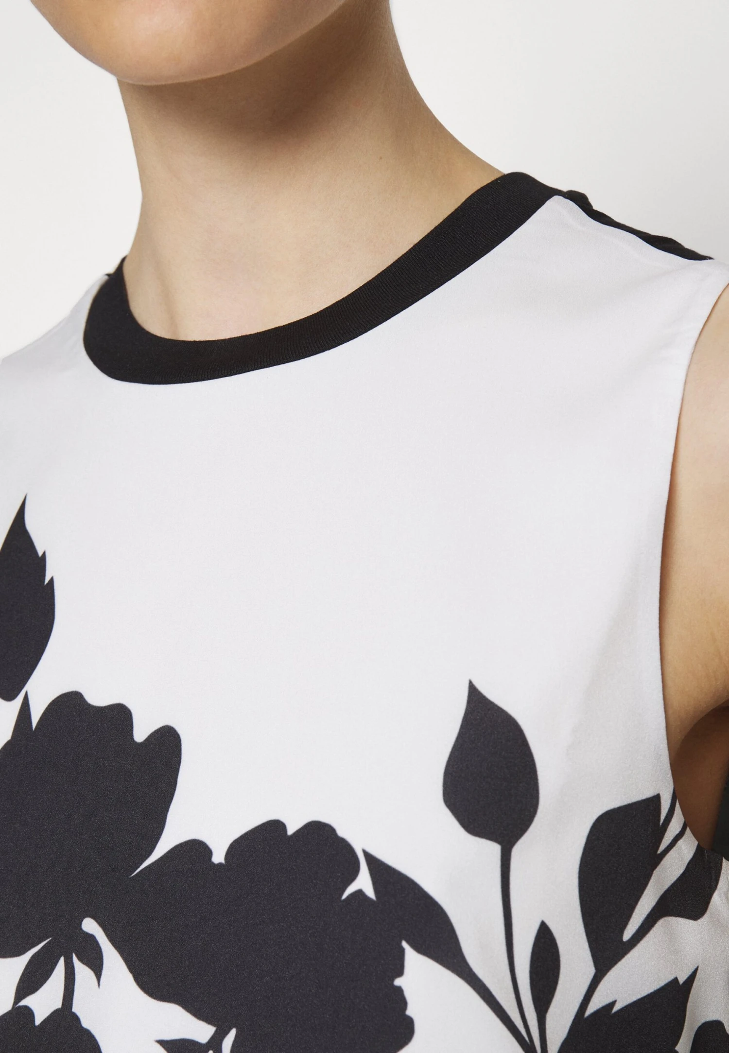 Blouse - Black/White Anna Field Blouse - Black/White -Anna Field 799814ca5c39428497cb13d070ec066a scaled