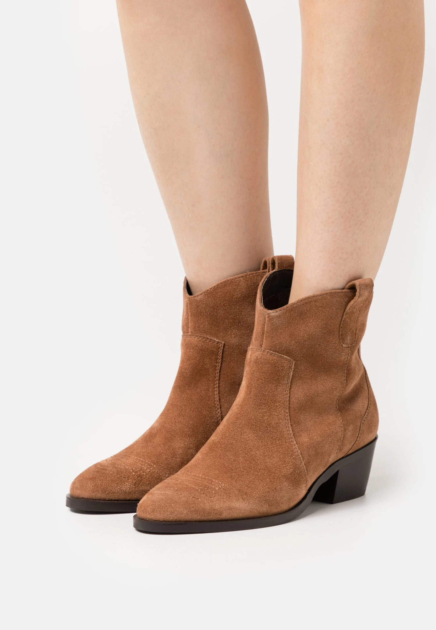 Leather - Santiags - Cognac Anna Field Leather - Santiags - Cognac -Anna Field 811bab5b34d6496db9b494930583949f scaled