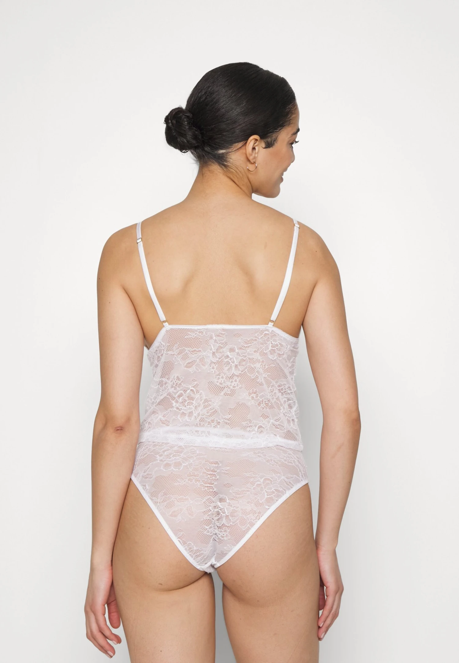 Set - Caraco - Weiß Anna Field Set - Caraco - Weiß -Anna Field 8144a6d267234298ad8a7411eb1231fa scaled