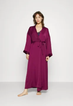 Anna Field Bridal Dressing Gown - Peignoir - Purple 2 Anna Field Bridal Dressing Gown - Peignoir - Purple -Anna Field 921973fb8ca04b5b887e7cabc3523d36 scaled