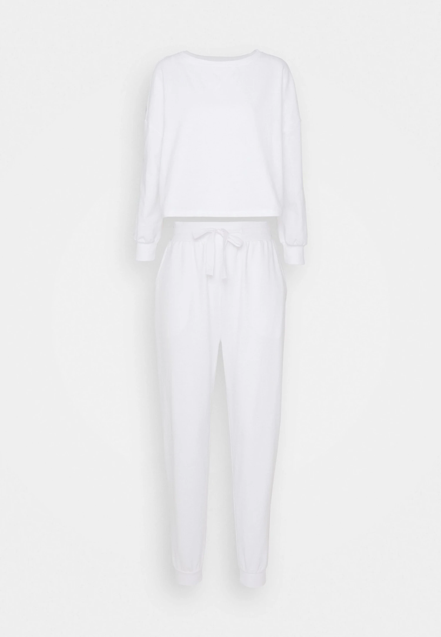 Pyjama - Off White Anna Field Pyjama - Off White -Anna Field 94a049c8cf1c4fb7ae5857dbfb24d848 scaled