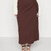 Curvy Textured Sarong Midi Skirt - Jupe Portefeuille - Brown