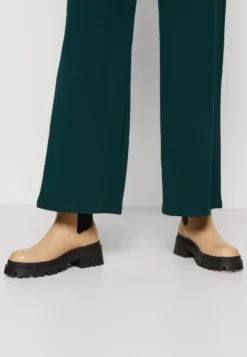 Anna Field Pantalon Classique - Dark Green -Anna Field a524095958e04455ada091ccb67ffcf8 scaled