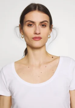 Anna Field 3 Pack - T-Shirt Basique - White/Navy/Light Grey Melange -Anna Field b27e1bad74b0489eb380762b3e6f25a7 scaled