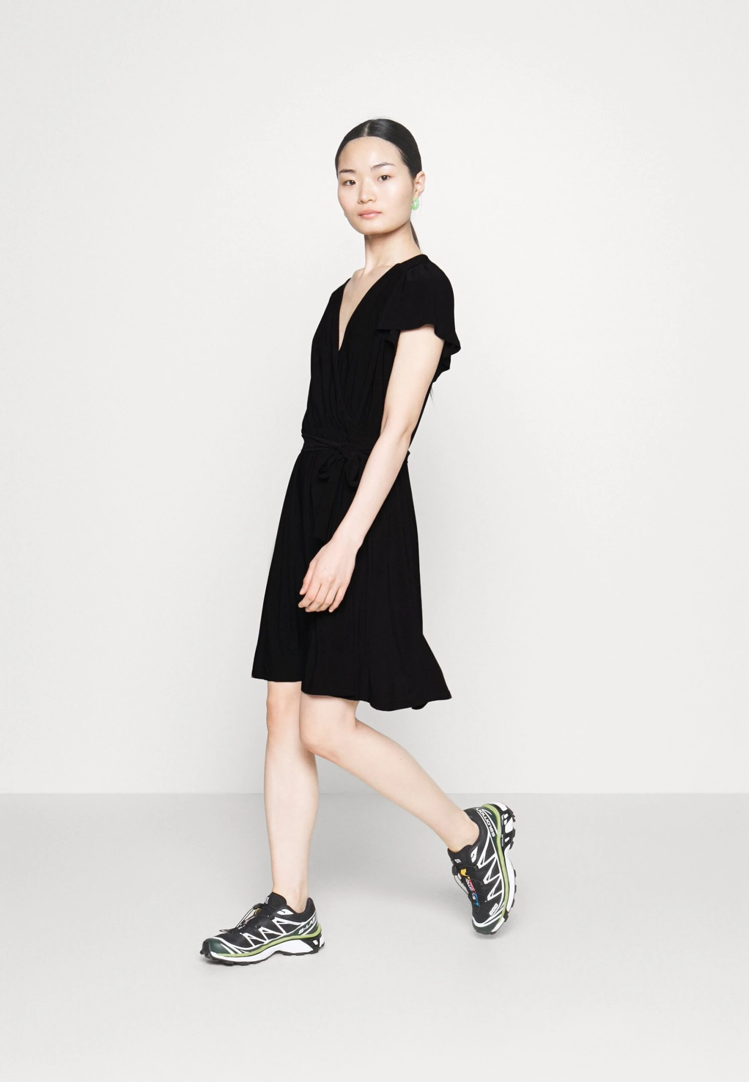 Frilled Cap Sleeves Flared Dress - Robe En Jersey - Black Frilled Cap Sleeves Flared Dress - Robe En Jersey - Black -Anna Field b7e71cc23b74479383d6dc5d33f9a07a scaled