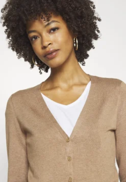 Anna Field Gilet - Camel -Anna Field b7e76a0d24114d6d9571611fad048437 scaled