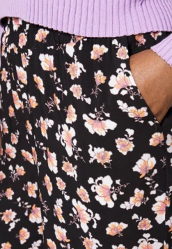 Pantalon Classique - Black/Multi-Coloured -Anna Field bb7939455f21434393e70b778b135c72 scaled