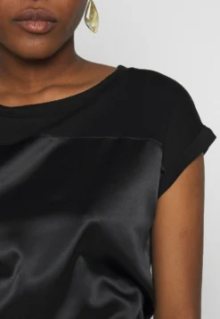 Anna Field T-Shirt Imprimé - Black -Anna Field c42e019d615745c99ad9f505a15e3346 scaled