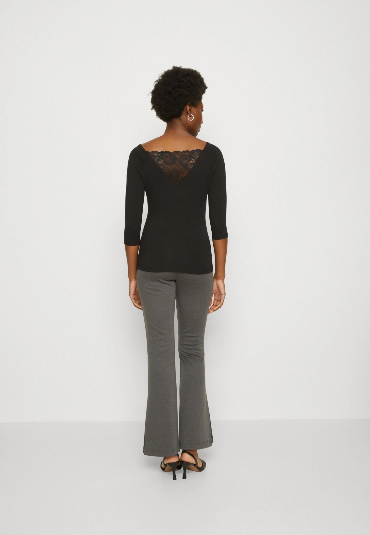 T-Shirt À Manches Longues - Black Anna Field T-Shirt À Manches Longues - Black -Anna Field c59b00df7ef74b3aa4d5052fed4c4b15 scaled