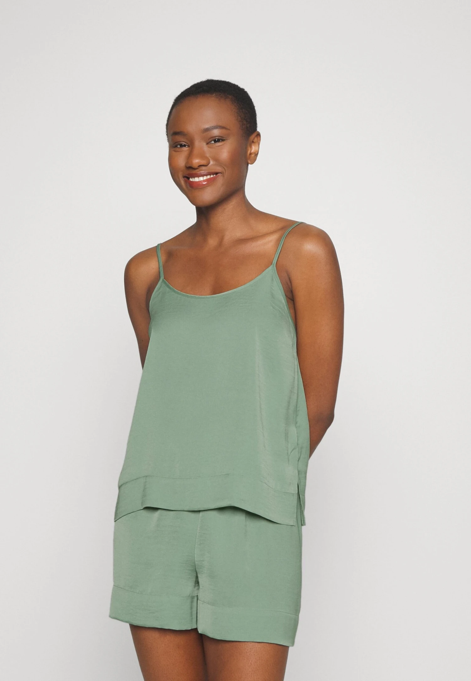 Pyjama - Green Anna Field Pyjama - Green -Anna Field c69cac2f31fc40e0b468ee6b24423a0e scaled