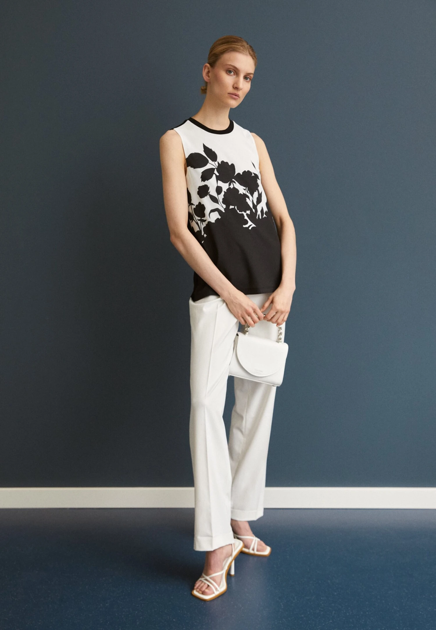 Blouse - Black/White Anna Field Blouse - Black/White -Anna Field c94b62ea0d8b4cee90bf9a32d73fd6ae scaled