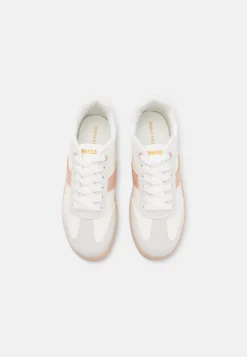 Anna Field Baskets Basses - White/Light Pink 5 Anna Field Baskets Basses - White/Light Pink -Anna Field d15fa28b92be42eda799278afe725dd9 scaled