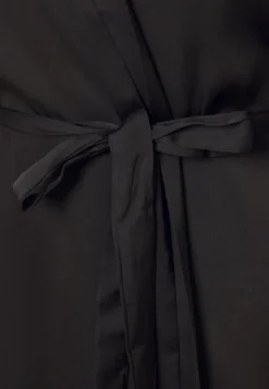 Anna Field Peignoir - Black 6 Anna Field Peignoir - Black -Anna Field d1eb8718568b4b2a898533056e32f6f6 scaled