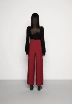 Anna Field Pantalon Classique - Bordeaux -Anna Field d277f347f5d64fe6a2868b837f540ac5 scaled